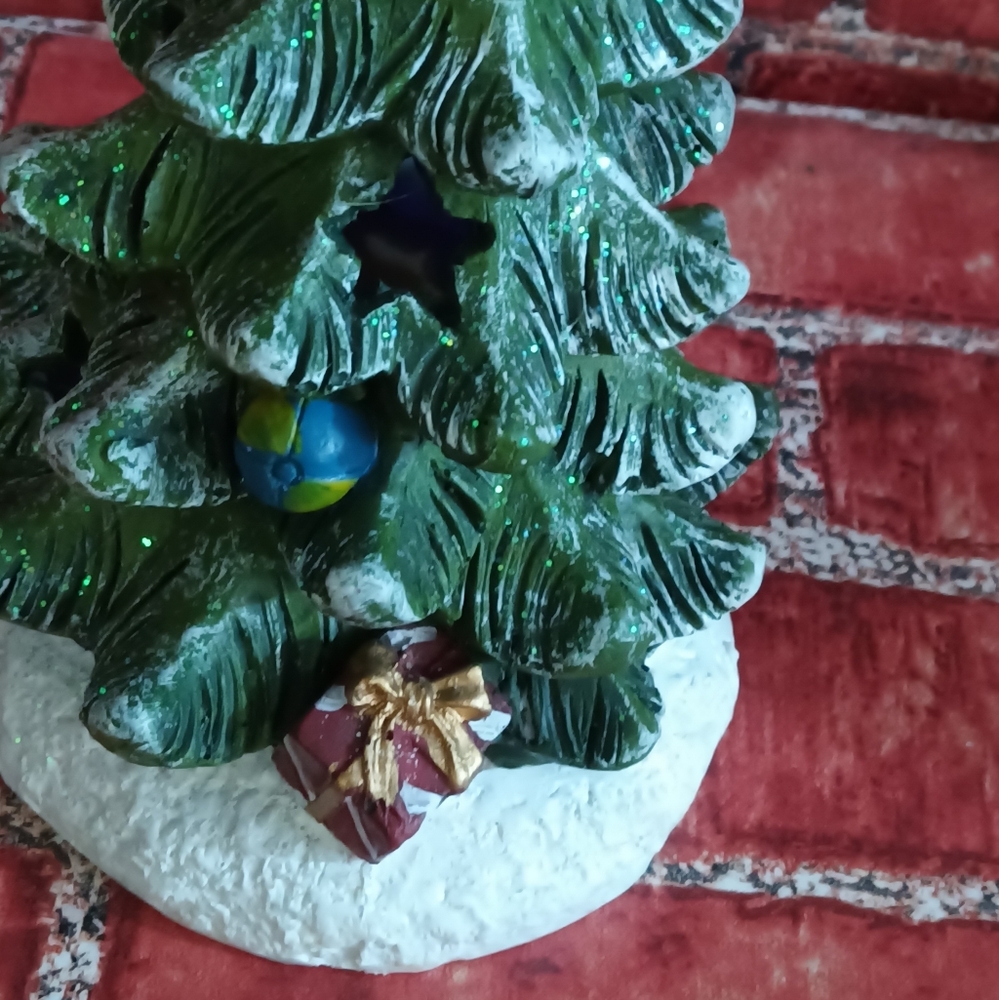 𝐂𝐞𝐫𝐚𝐦𝐢𝐜 𝐘𝟐𝐊 𝐂𝐡𝐫𝐢𝐬𝐭𝐦𝐚𝐬 𝐓𝐫𝐞𝐞/𝐋𝐢𝐠𝐡𝐭𝐬 𝐔𝐩 - Picture 8 of 9